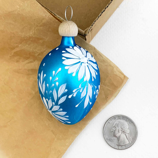 Bright Blue Egg with White Flowers Blown Glass Ornament ~ Czech Republic ~ 2-1/2" tall