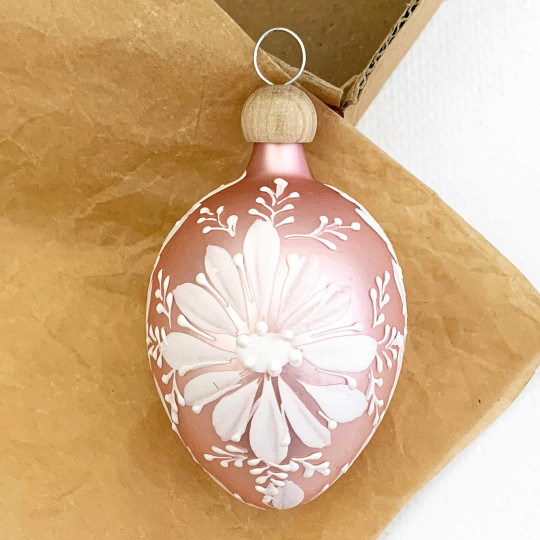 Light Pink Egg with Folkloric White Flower Blown Glass Ornament ~ Czech Republic ~ 2-1/2" tall