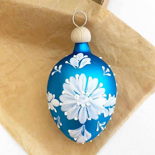 Bright Blue Egg with White Folkloric Flowers Blown Glass Ornament ~ Czech Republic ~ 2-1/2" tall