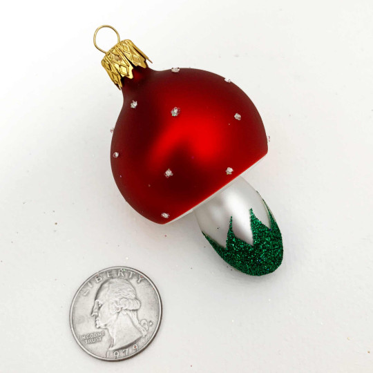 Classic Blown Glass Mushroom Ornament ~ Czech Repub. ~ 2-1/2" tall