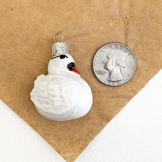 Mini White Swan Blown Glass Ornament ~ Germany ~ 1-5/8" tall