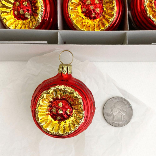 Shiny Red Blown Glass Sunflower Indent Ornament ~ Germany ~ 2" tall