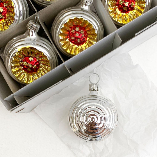 Shiny Silver Blown Glass Sunflower Indent Ornament ~ Germany ~ 2" tall