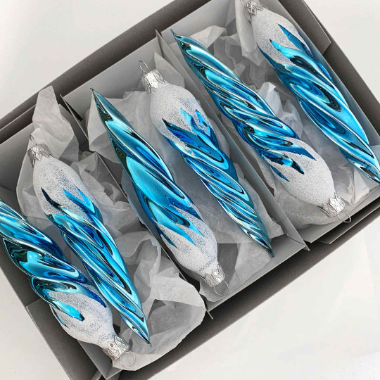 Light Blue Retro Twist Icicle Blown Glass Christmas Ornament ~ Czech Republic ~ 5" long