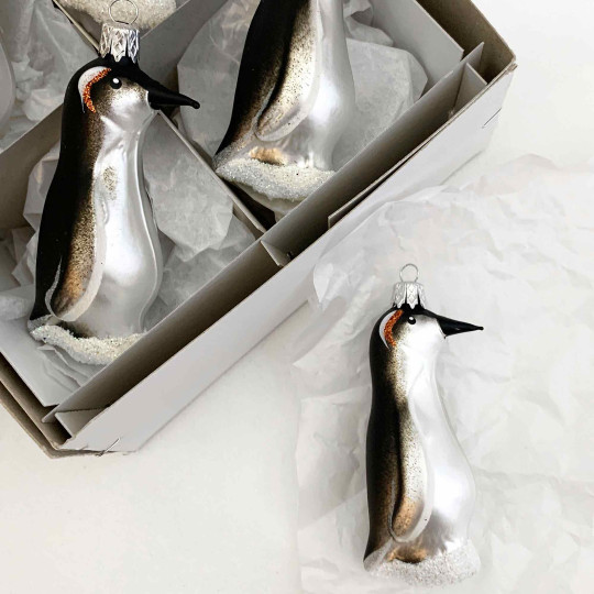 Penguin Blown Glass Ornament ~ Czech Republic ~ 3-3/8" tall