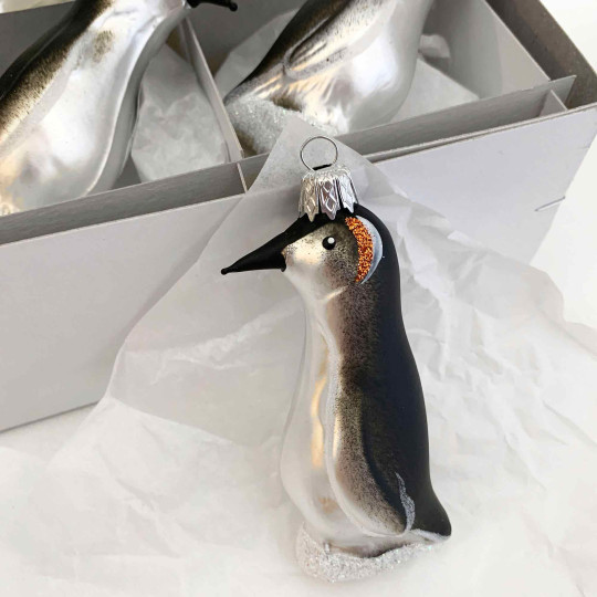 Penguin Blown Glass Ornament ~ Czech Republic ~ 3-3/8" tall