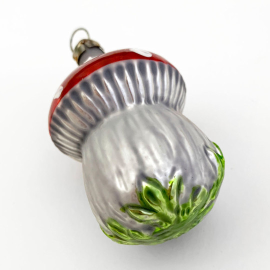 Mushroom with Grass Blown Glass Ornament ~ Germany ~ 2-1/4" tall