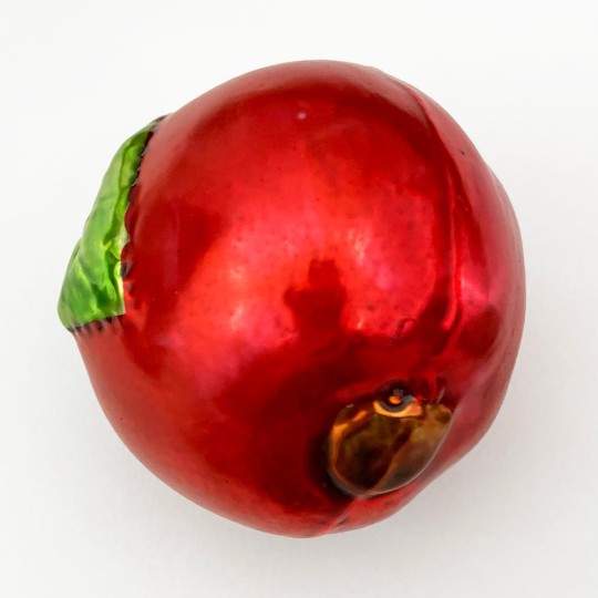 Large Red Apple with Leaf Blown Glass Ornament ~ Germany ~ 3" tall