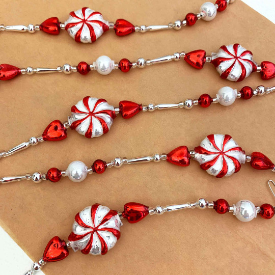 Red and Silver Peppermint Candy Glass Bead Christmas Garland ~ 180 cm ~ Czech Republic