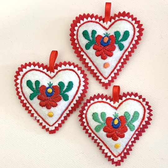 Hand Embroidered Felt Heart Ornament ~ Kaloska Matyo Hungary ~ 4" tall