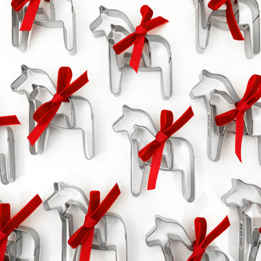 Dala Horse Cookie Cutter Set ~ Sweden ~ 3-5/8" tall and 1-3/4" tall
