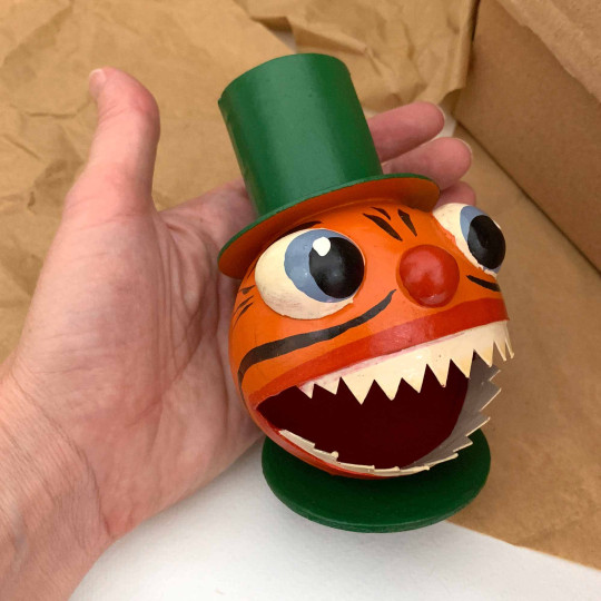 Big Mouth in Top Hat Papier Mache Candy Container ~ Germany ~ 4-1/2" tall