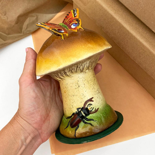 Brown Botanical Mushroom Papier Mache Candy Container ~ Germany ~ 6-1/2" tall