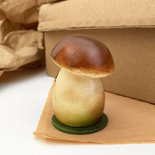 Mini Brown Mushroom Lady Papier Mache Candy Container ~ Germany ~ 2-3/4" tall