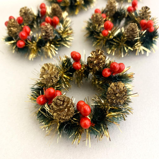 Retro Bottle Brush Christmas Mini Wreaths ~ Set of 2 ~ 2-1/2" across