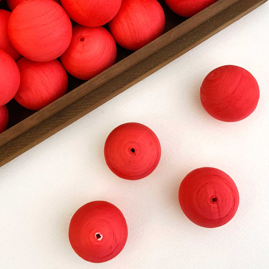 Red Tinted Spun Cotton Balls for Vintage Crafts ~ 4 pcs ~ 1-1/4" ~ 31mm