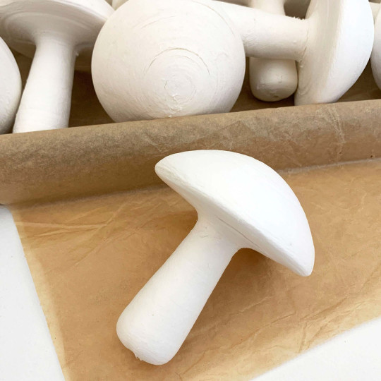 1 Extra Large Spun Cotton Classic Mushroom 3-1/4" ~ Czech Republic