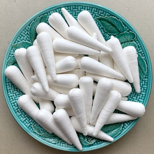 5 Spun Cotton Icicles or Carrots ~ 2-3/8"