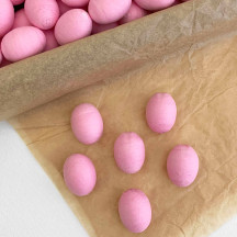 12 Spun Cotton Pink Eggs or Berries ~ 21mm