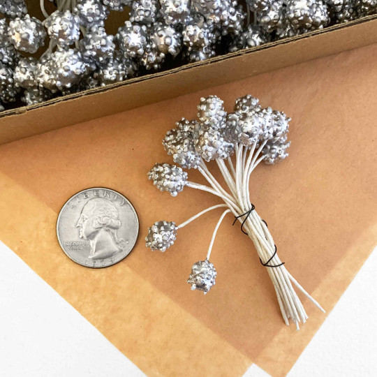 Metallic Textured Silver Berry Stamen ~ Germany