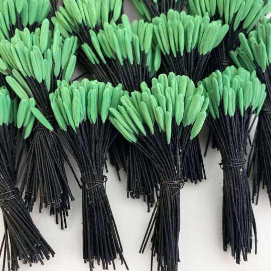 Green and Black Vintage Lily Stamen Flower Centers ~ Germany