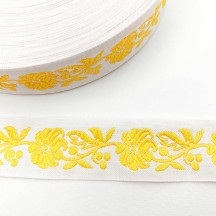 Yellow and White Floral Folk Costume Trim ~ Czech Republic ~ 7/8" wide (22mm)