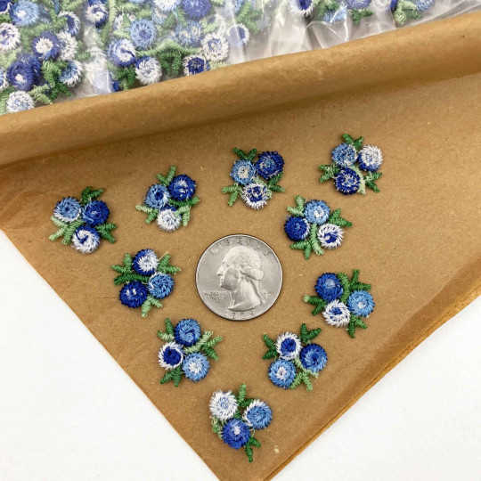 Venise Lace Rosebud Apliques ~ Set of 10 ~ MIXED BLUE