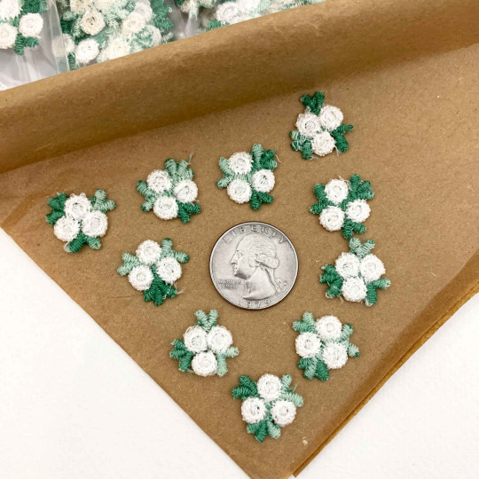 Venise Lace Rosebud Apliques ~ Set of 10 ~ WHITE