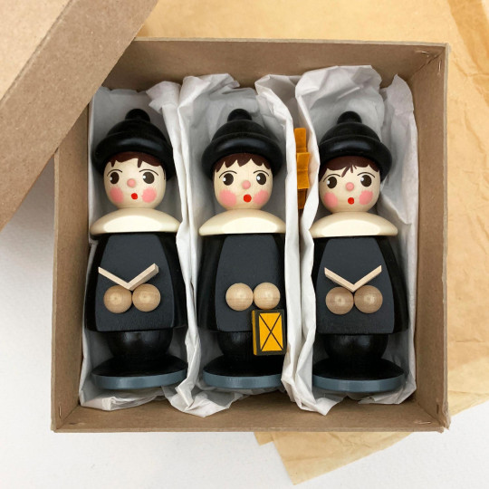 Set of 3 Wooden Carolers in Black ~ Made in Erzgebirge Germany 