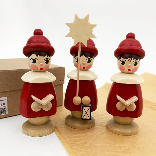 Set of 3 Wooden Carolers in Red ~ Made in Erzgebirge Germany 