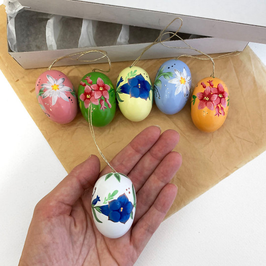 Set of 6 Large Alpine Flowers Floral Wooden Easter Egg Ornaments ~ Made in Erzgebirge Germany 